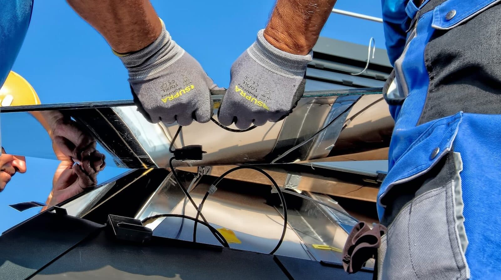 Neville Voss Reviews 7 Ingenious Solar Products